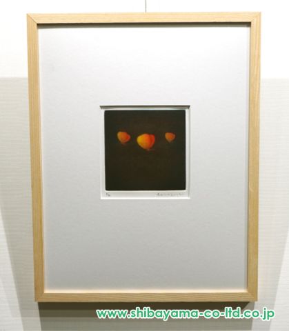 浜口陽三 【三匹の蝶（青）】 銅版画 浜口陽三「三匹の蝶」カラーメゾチント :: 絵画買取・販売