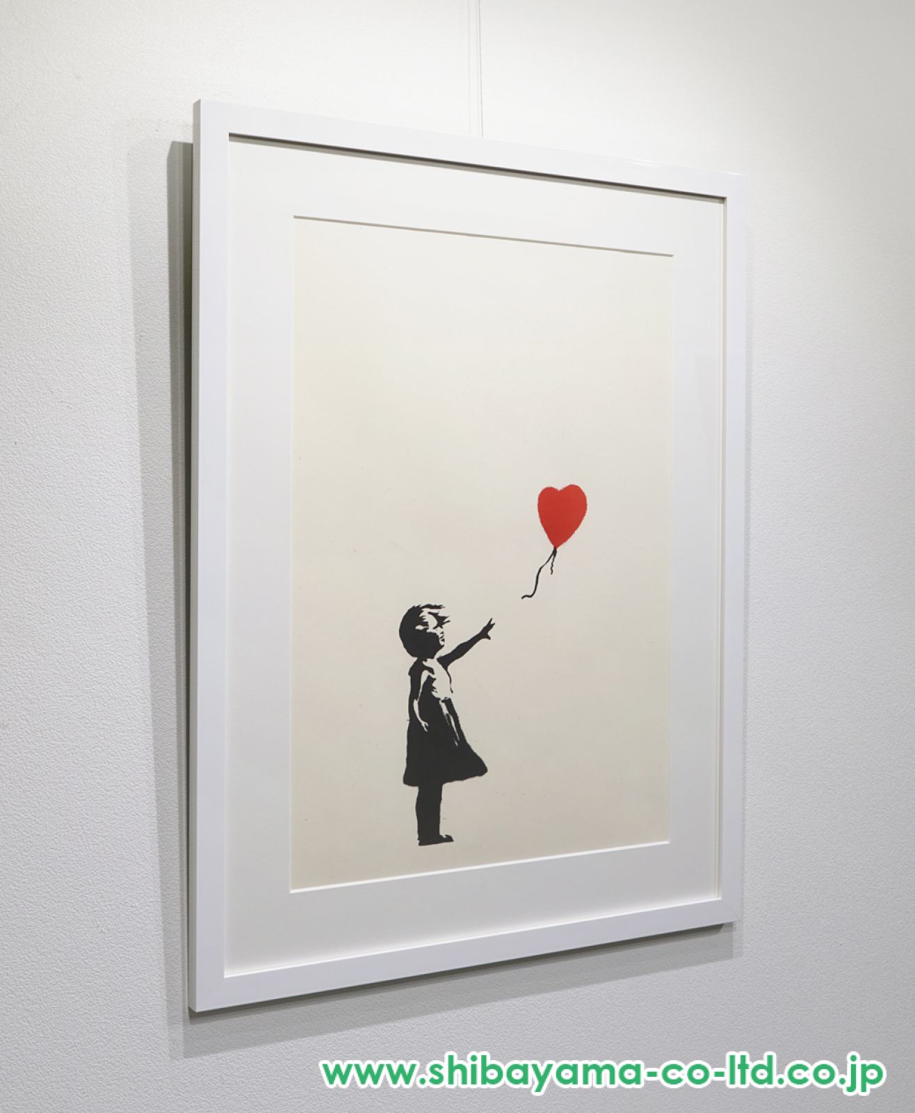 バンクシー Girl with Red Balloon 版画 絵画 真作保証 バンクシー Girl with Balloon の意味と解説 | The Art of Banksy
